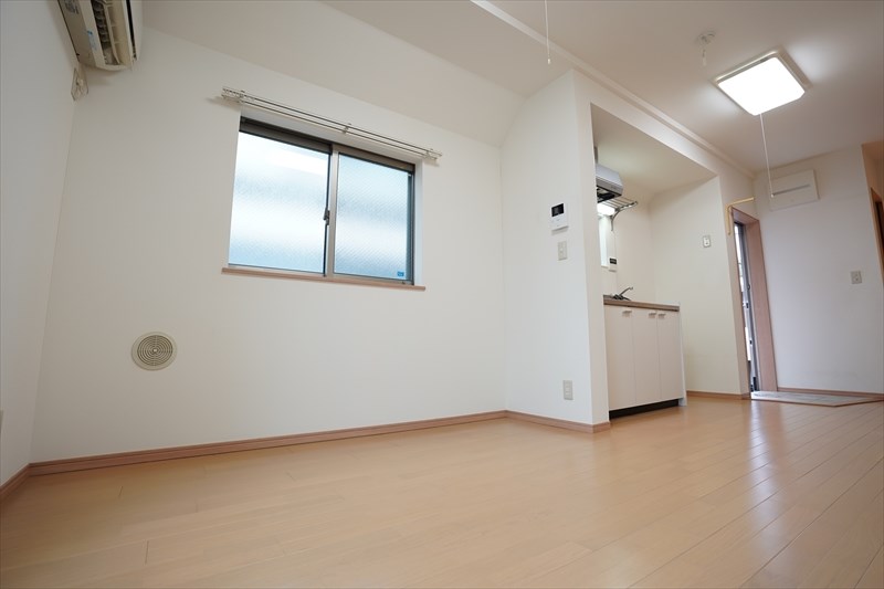 ルネ 角部屋２面採光
