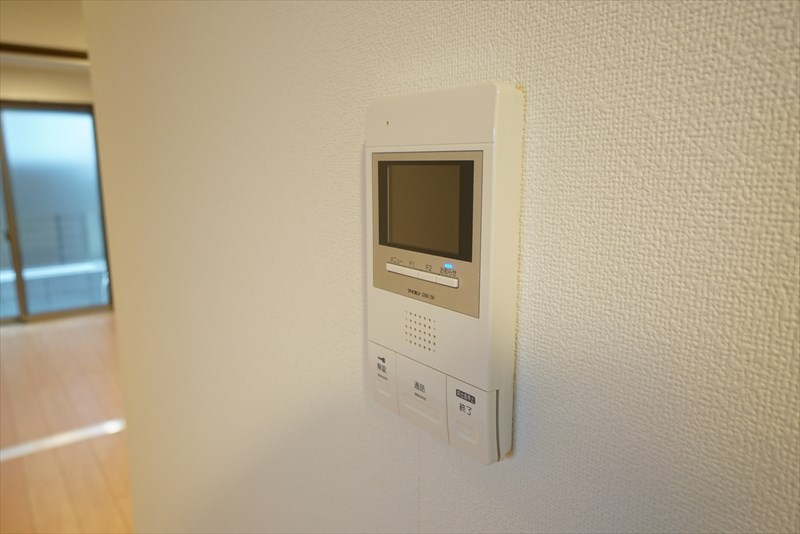 ブラン目黒 モニター付きオートロックです