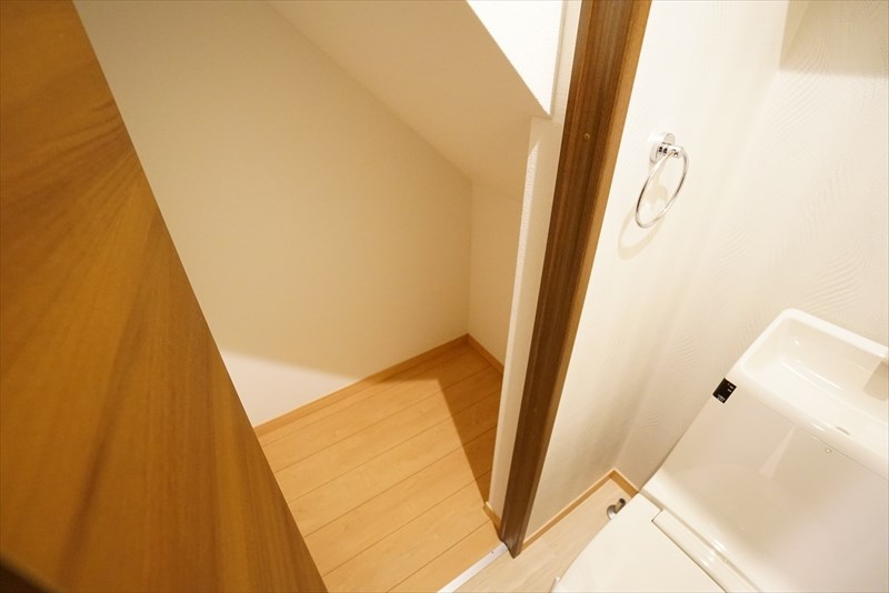 ブラン目黒 トイレの収納がこれ！大きい！