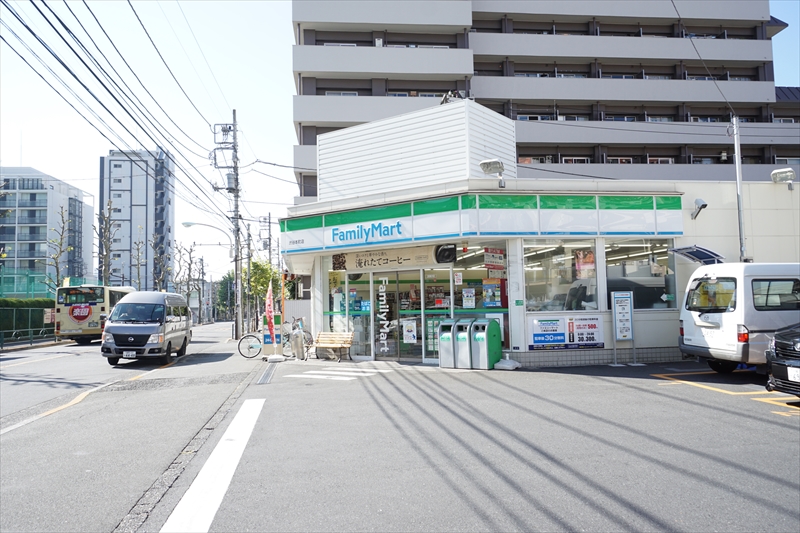 グリーンフラット初台 ﾌｧﾐﾘｰﾏｰﾄ 渋谷本町店