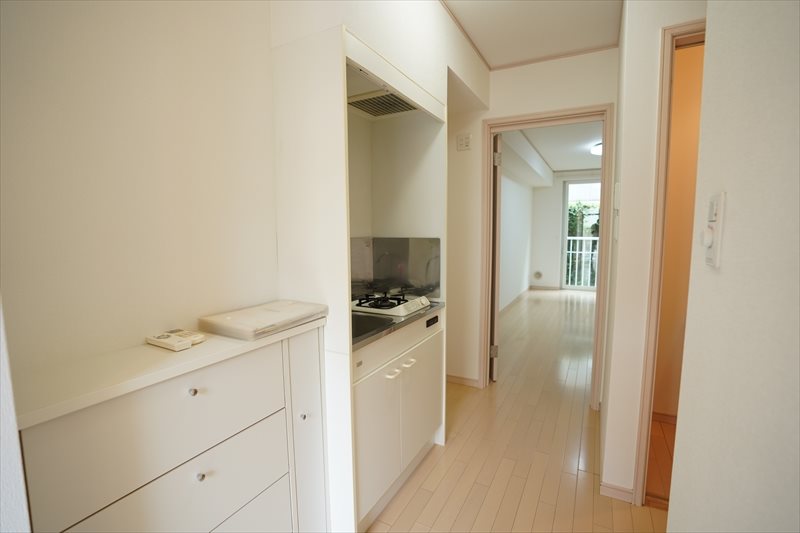 エクリュハウス 白を基調とした明るいお部屋です！