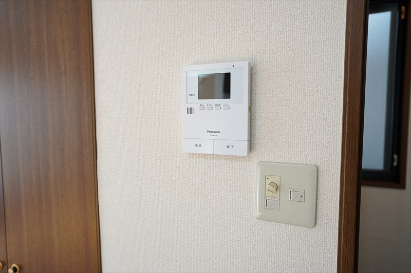 小林方 TVモニター付きインターフォン！