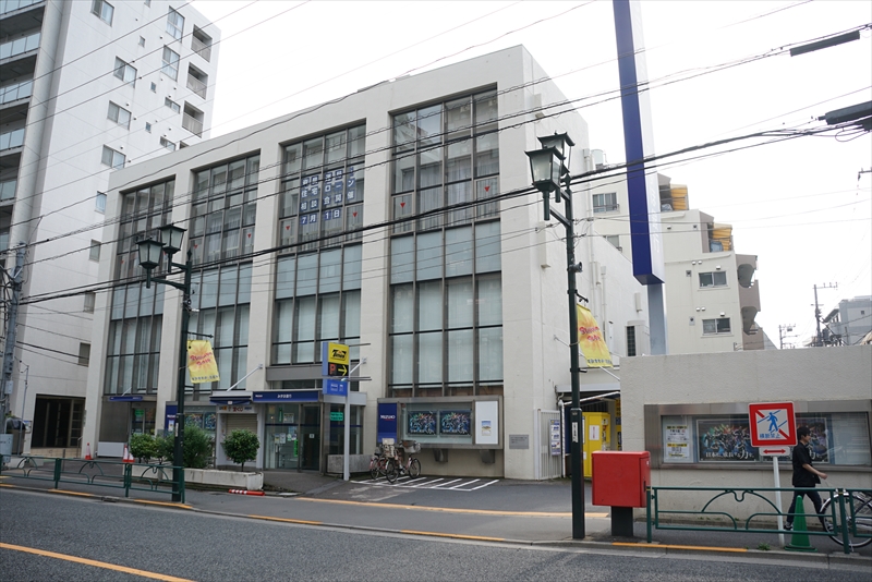 カイラカラン根津 みずほ銀行根津支店
