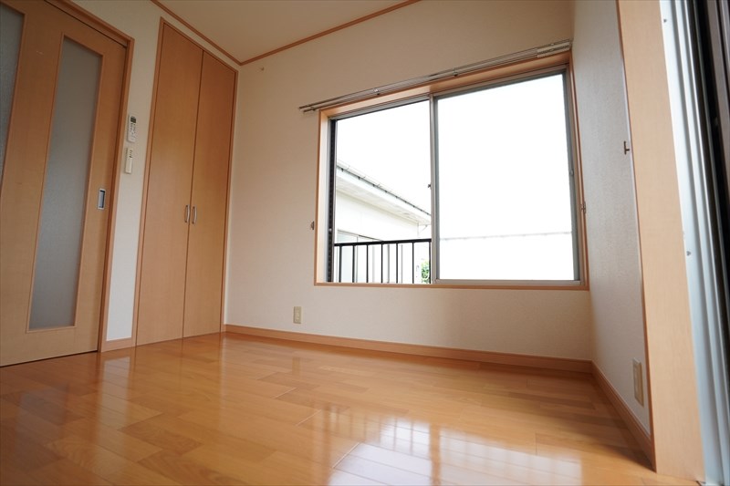 ハイム桜新町2号棟 明るいお部屋です