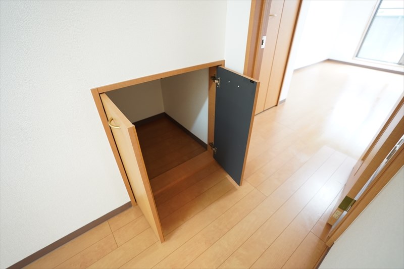 セレニティコート弦巻 ここにもコンパクト収納