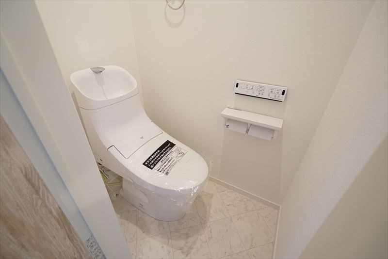 レイワレジデンス小岩 もちろんウォシュレット付きのトイレです！
