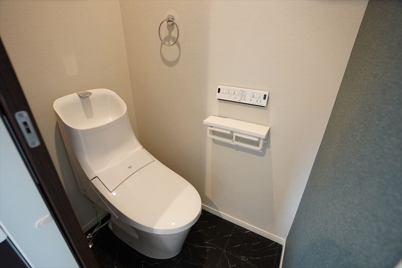 ハル ウォシュレット付きのトイレです