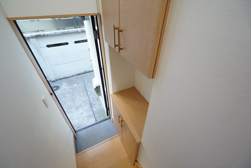 クレオ下北沢 下駄箱の収納力もあります