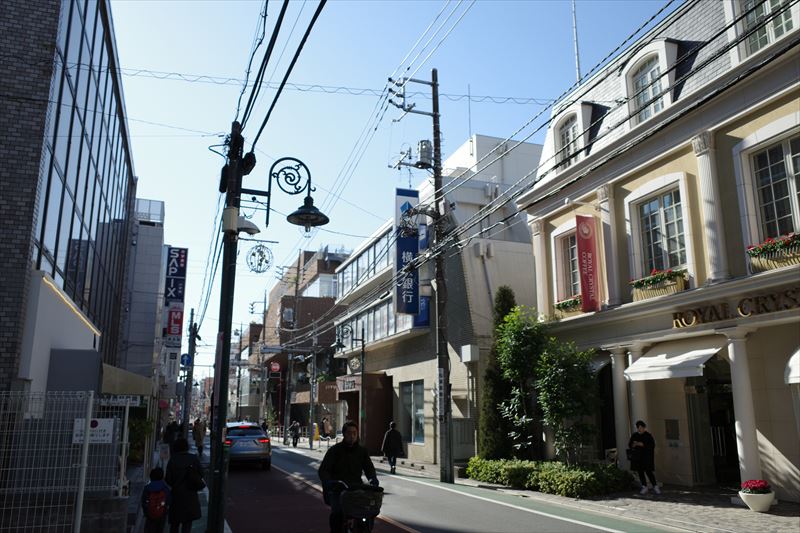 アーリーバーズネスト 横浜銀行自由が丘支店