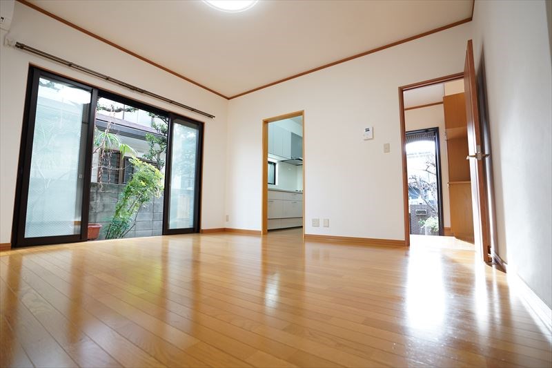 オリアスタ東が丘 約10帖の明るい空間！