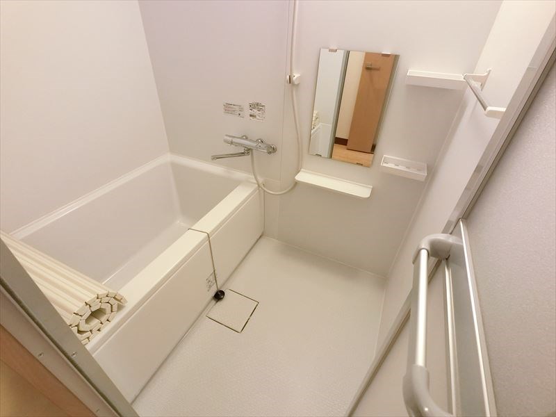 美宝ハイツ バス・トイレ別になりました！