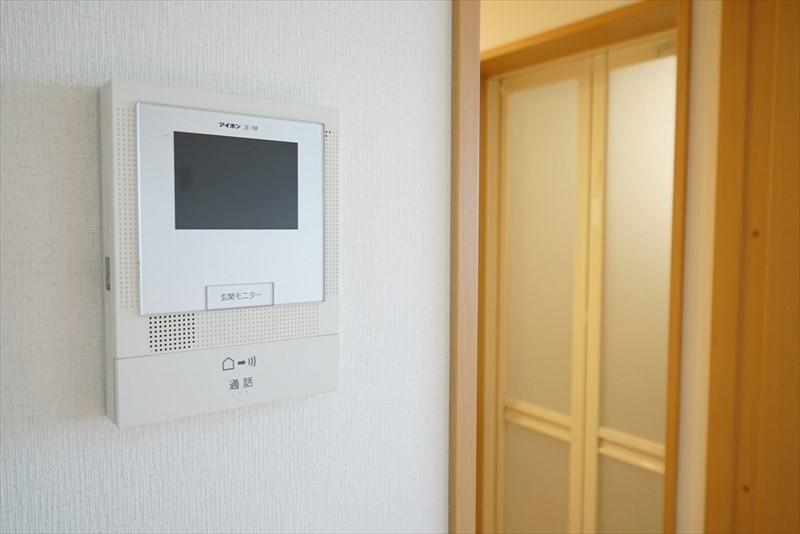 キャトル笹塚 TVモニター付きのインターフォンで安心です