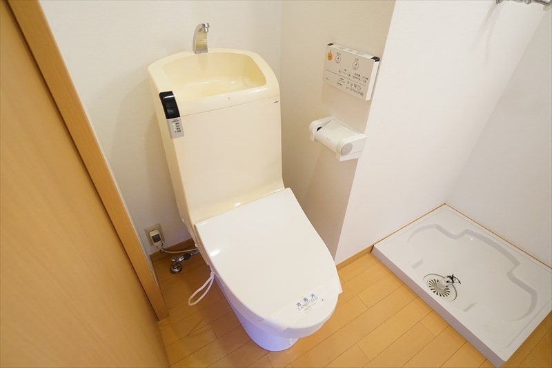 キャトル笹塚 トイレにはもちろんついてます、ウォシュレット