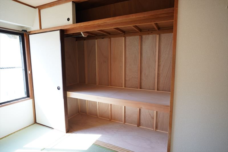 ヴィラコート用賀 【新品！】和室に豊富な収納あり　造り替えました！
