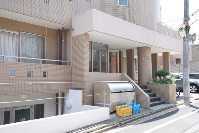 駒沢大学駅徒歩7分!オートロック付きマンションの一室!
