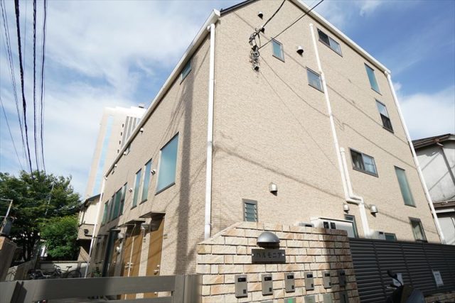 京王線・代田橋駅徒歩8分!明るいお部屋!