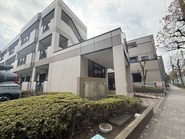 狛江駅徒歩２分。広々３LDK、続報をお楽しみに！
