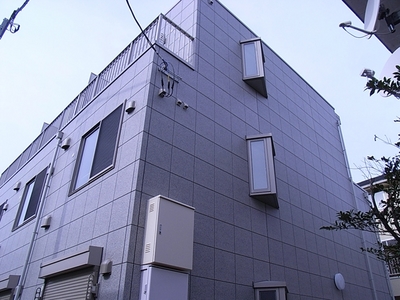 駒沢大学駅徒歩9分　2008年築のアパートメント　賃料8.4万円　26㎡　バイク置き場あります！